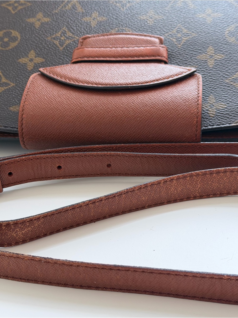 Authentic Louis Vuitton Monogram Courcelles Shoulder Bag - Picture 8 of 16